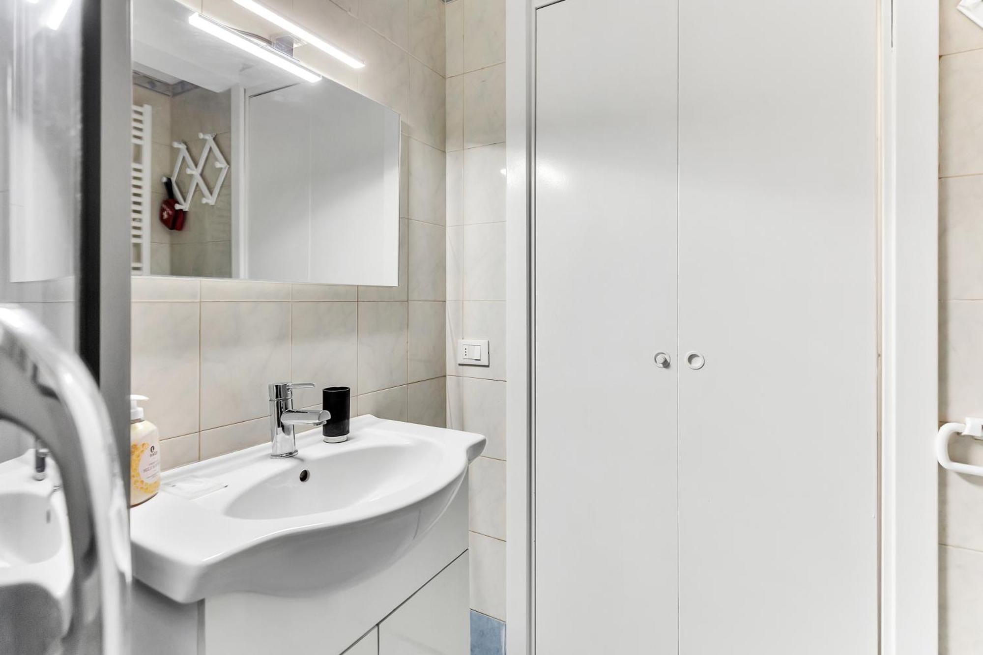 Appartamento Pellegrino Rossi 46 - Affitti Brevi Italia Milan Exterior photo